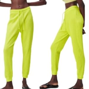 Zara Textured Lime Green Joggers Size M